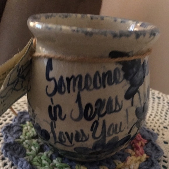 Clay container - Picture 3 of 6